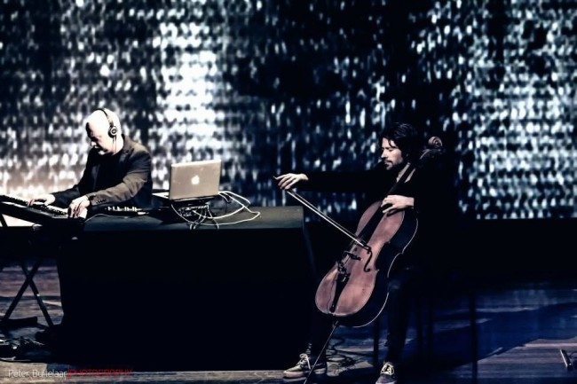 Pieter-Nooten-Live-On-Stage