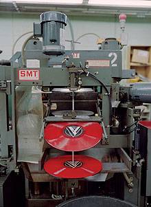pressing1