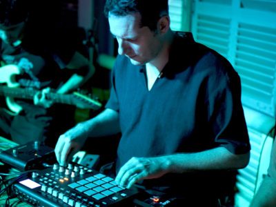 Warren-Daly-live-Doors-Phnom-Penh-Cambodia-720x300